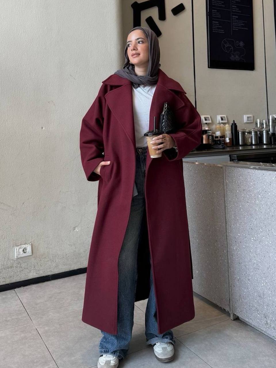 The Gokh Coat: Sophistication and Warmth in Every Stitch