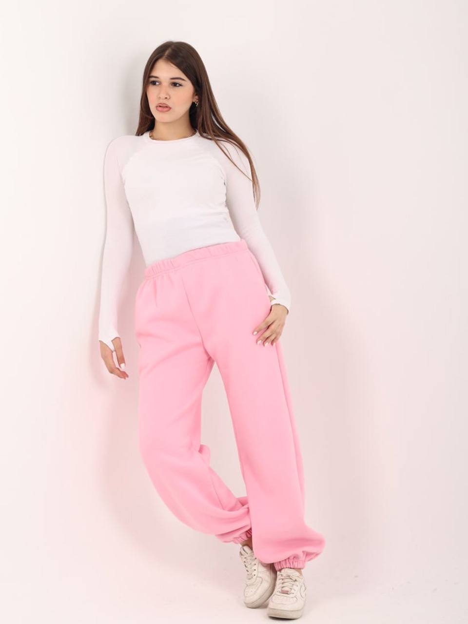 Sweat pant : Perfect for lounging at home or running errands