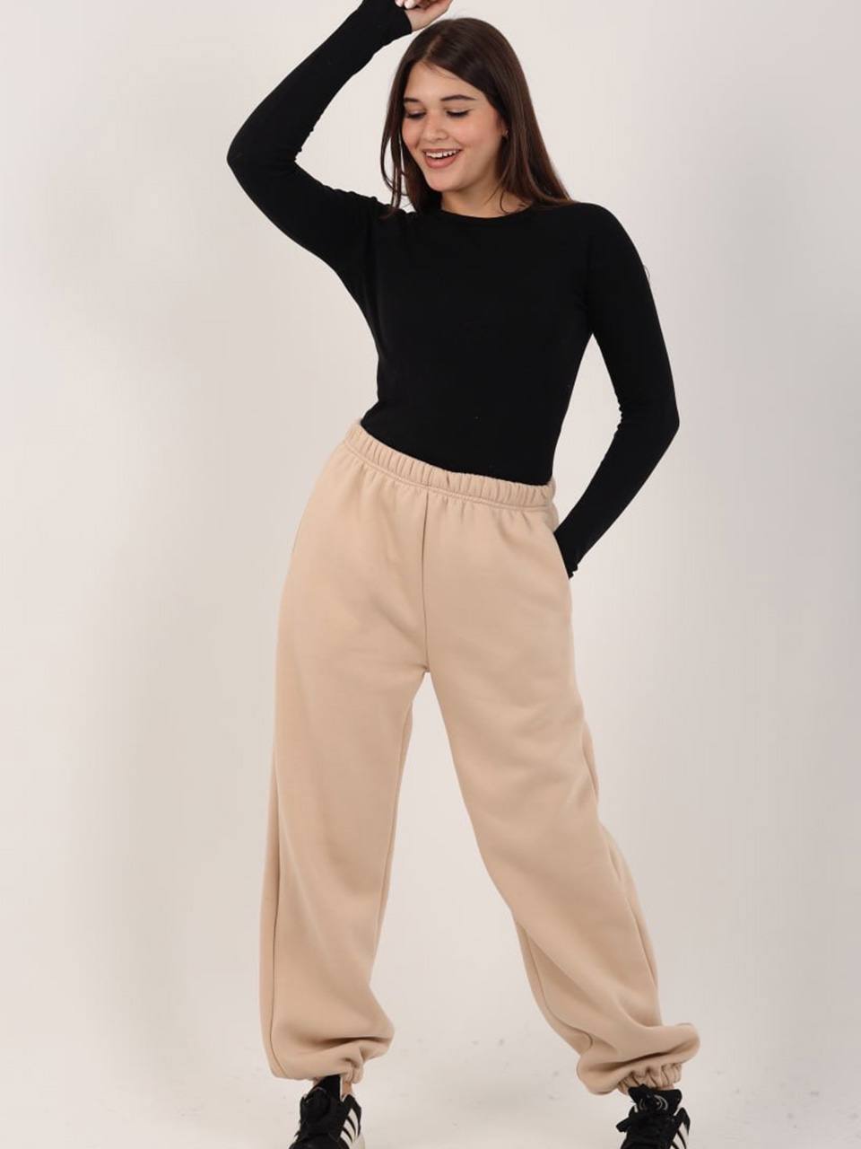 Sweat pant : Perfect for lounging at home or running errands